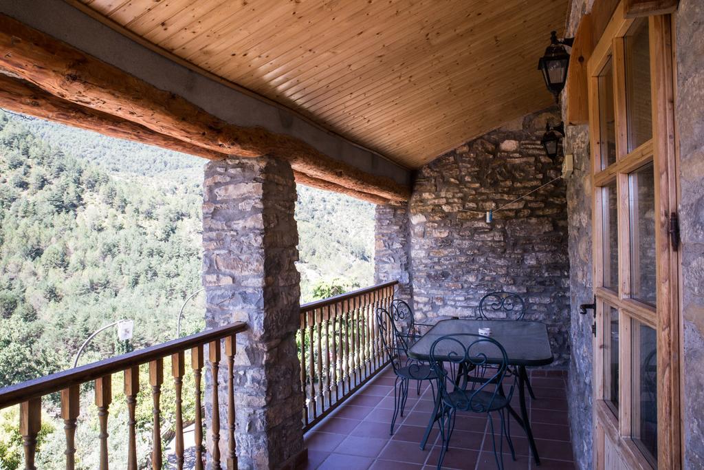 Las Bodegas De Claveria Эль-Умо-де-Муро Экстерьер фото